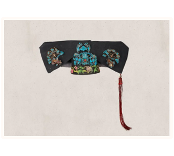 Gilt Dots, Emerald Inlay, Embroidered Bamboo And Plum Flags - 翻译中...