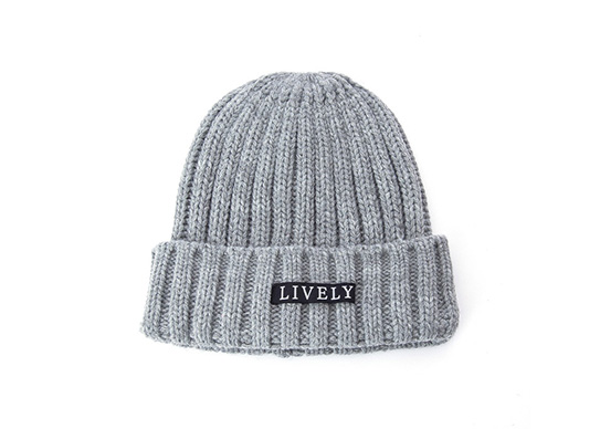 Custom Wool Beanies with Patch for Women - 翻译中...